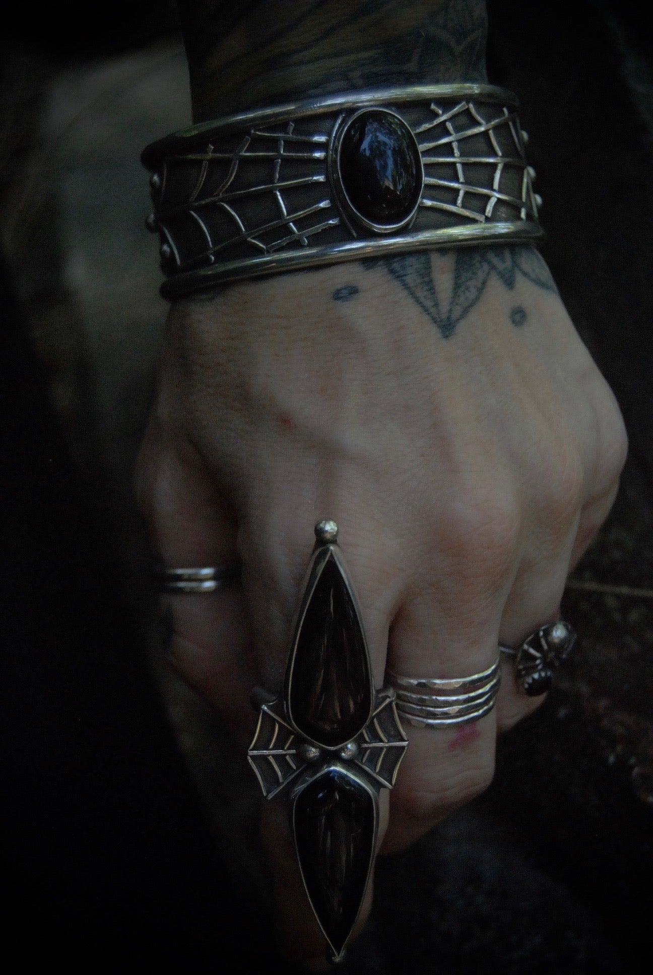 the noctem cuff
