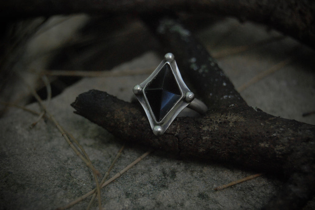 onyx diamond ring |size- 8.5|