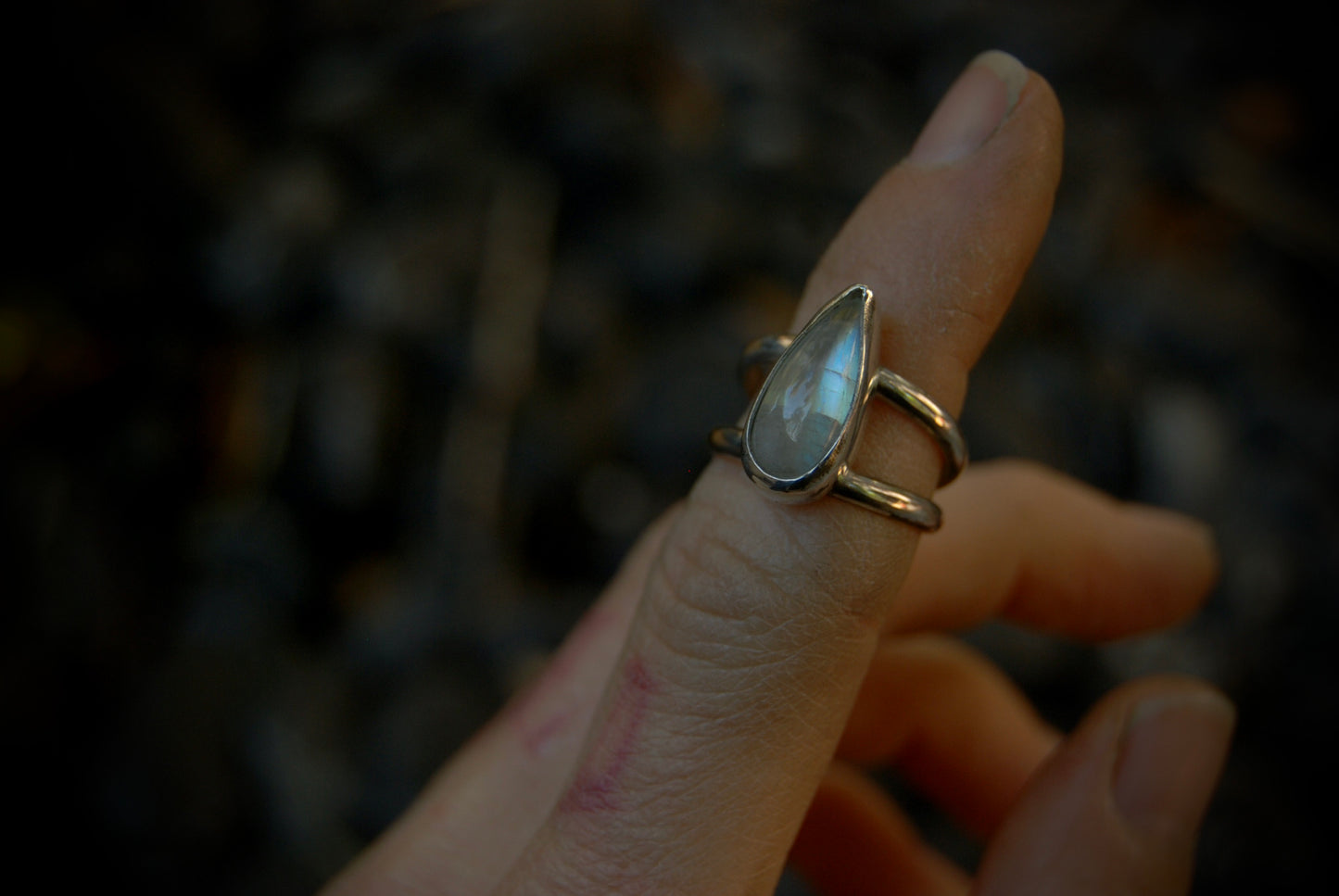 Teardrop Moonstone sz-5.75