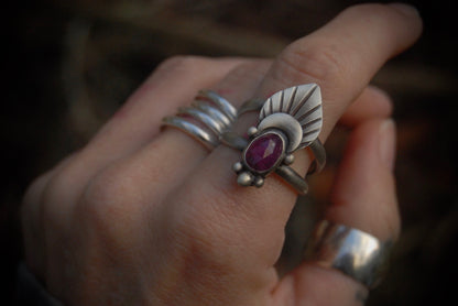 Moon Beam Ring sz-8.75