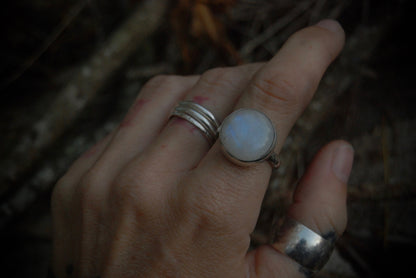 Simple Moonstone Ring sz-8