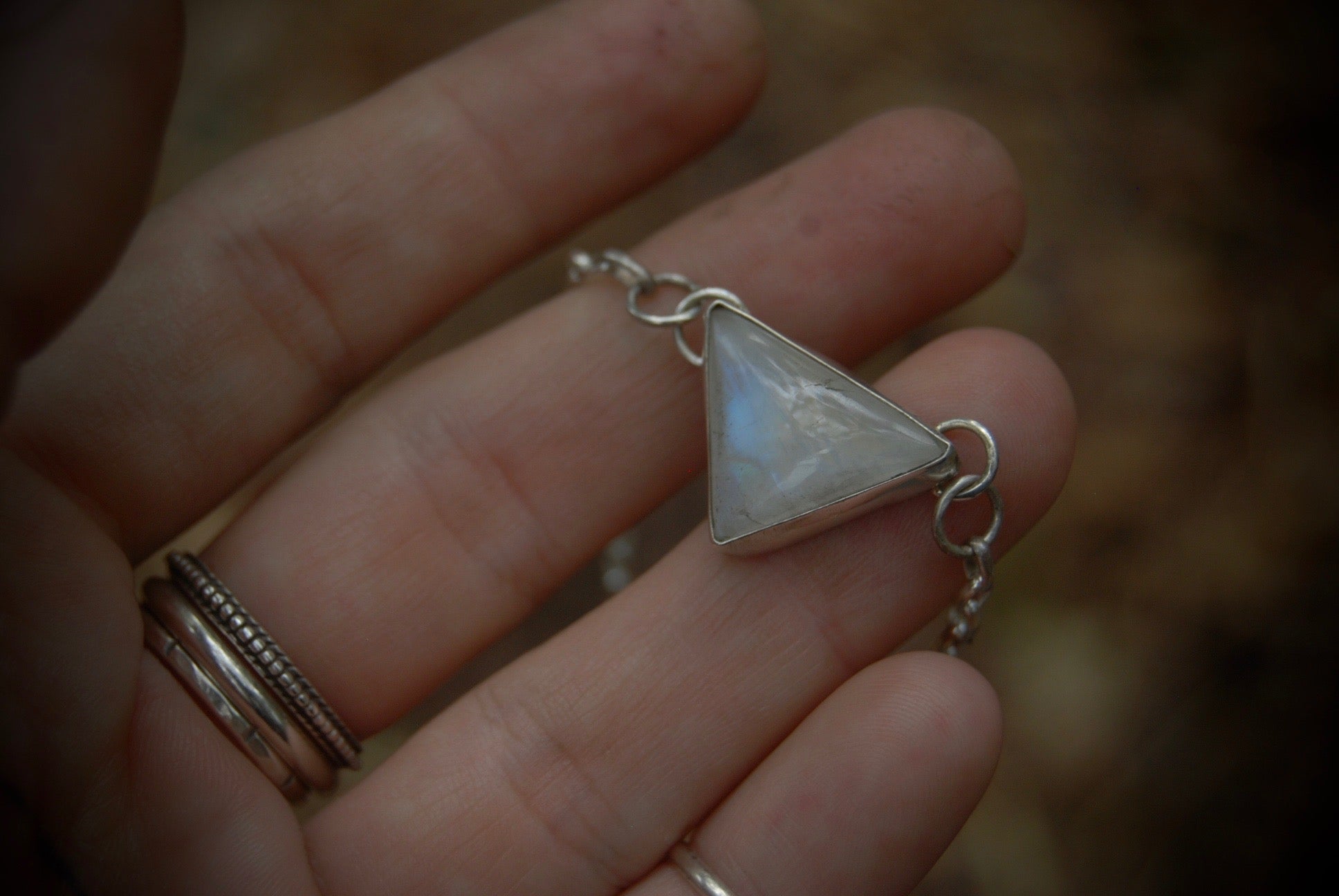 Simple Triangle Necklace